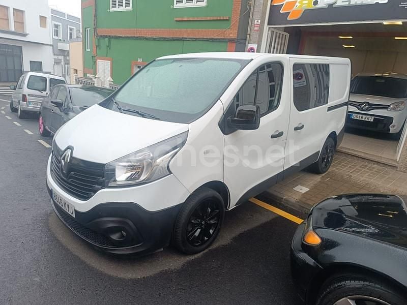 Usado Renault Trafic LIMITED 120 CV (88 kW) 2019 Blanco Monovolumen
