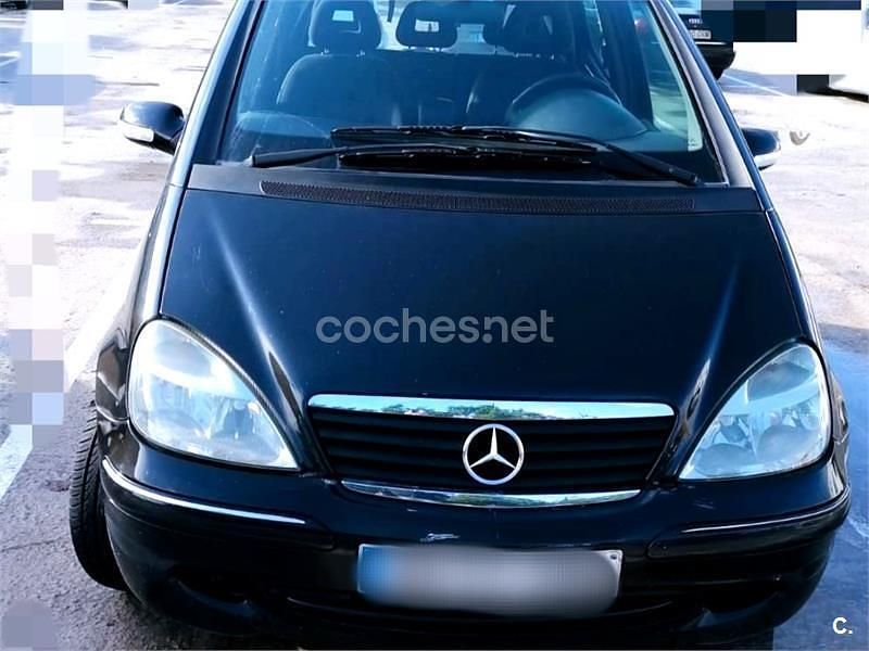 Negro Usado 2003 Mercedes A170 Classic Monovolumen | 4200 € (Precio justo) - Imagen 1/4