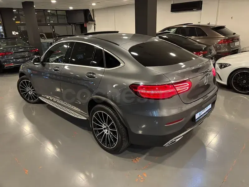 Usado Mercedes GLC250 204 CV (150 kW) 2018 Gris / plata SUV