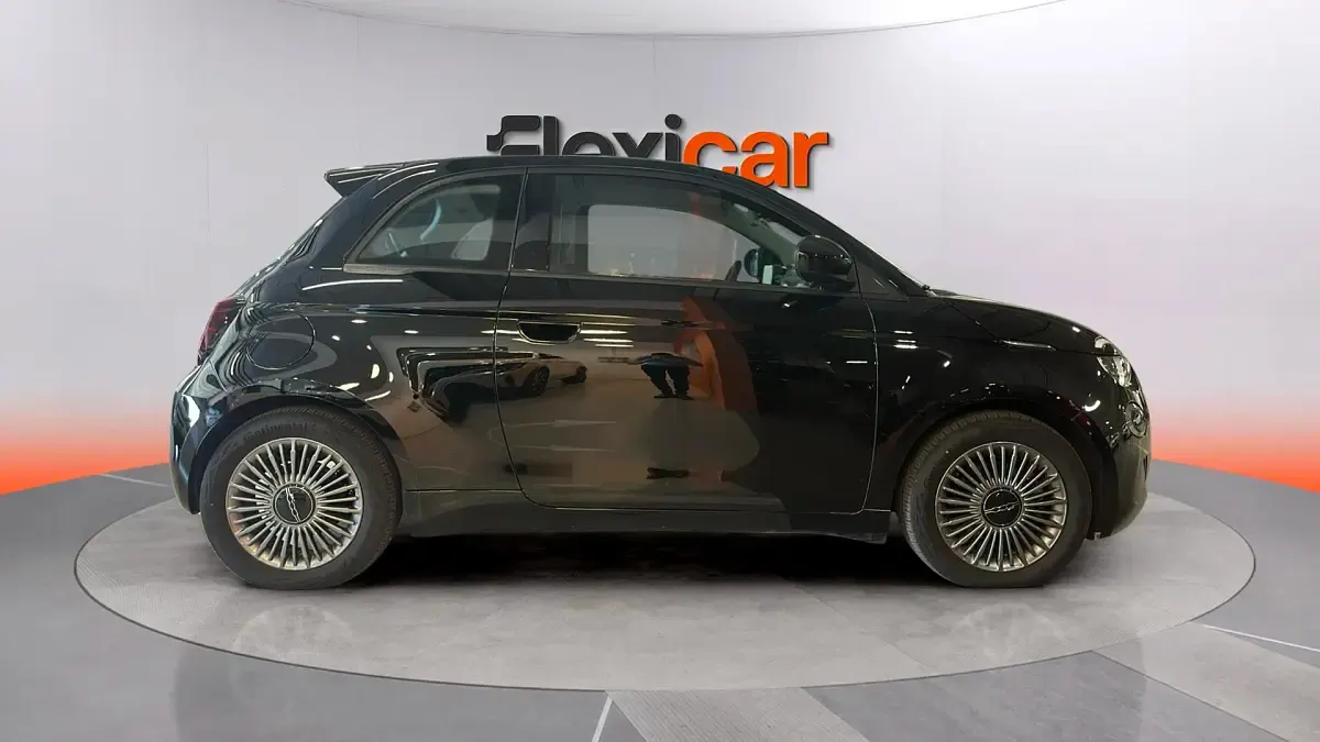 Usado Fiat 500e Icon 69 kW (95 CV) 2022 Negro Berlina