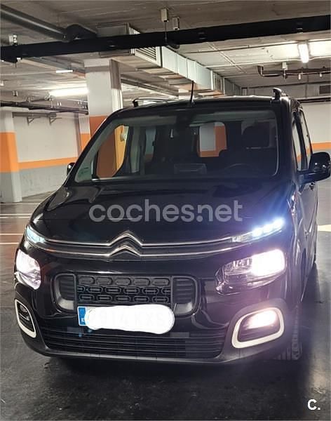 Usado Citroën Berlingo Feel 100 CV (73 kW) 2019 Negro Monovolumen