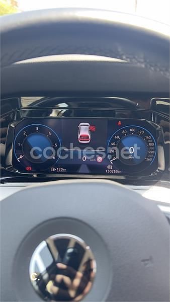 Gris / plata Usado 2021 VW Golf VIII Advance Berlina | 17.000 € (Super precio) - Imagen 1/4