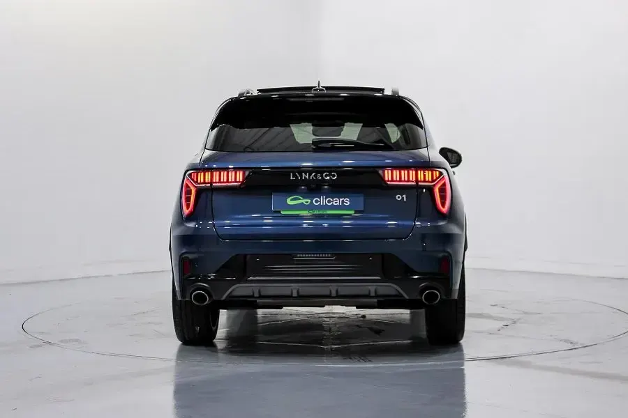 Usado Lynk & Co 01 197 CV (144 kW) 2022 Negro SUV