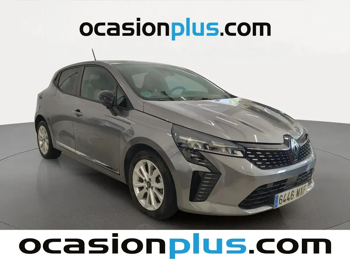 Usado Renault Clio Evolution 101 CV (74 kW) 2024 Gris Utilitario