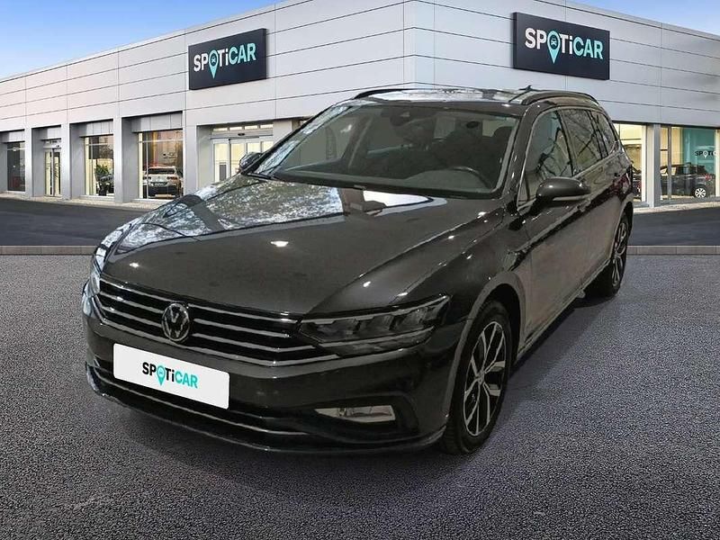 Usado VW Passat Executive 150 CV (110 kW) 2021 Familiar