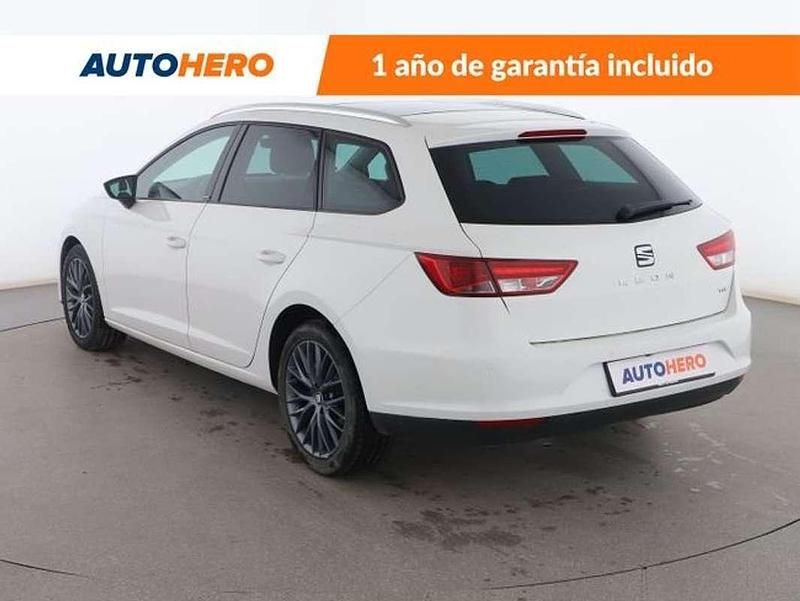 Usado Seat Leon CONNECT 151 CV (111 kW) 2015 Blanco Familiar