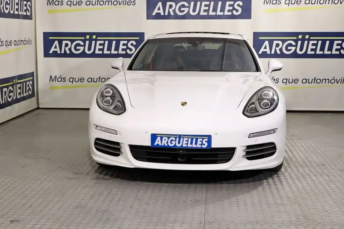 Usado Porsche Panamera 420 CV (308 kW) 2014 Blanco Berlina