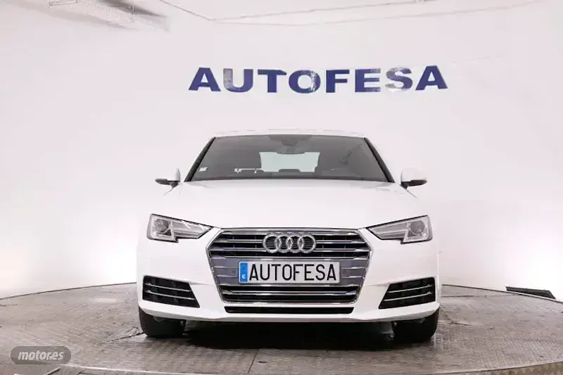 Usado Audi A4 S-Line 190 CV (139 kW) 2016 Blanco Berlina