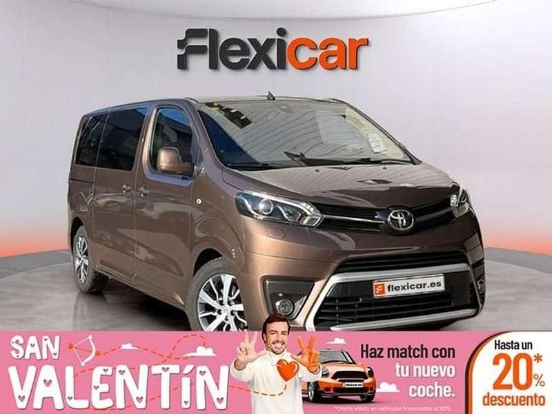 Usado Toyota Proace Luxury 177 CV (130 kW) 2020 Marrón Monovolumen
