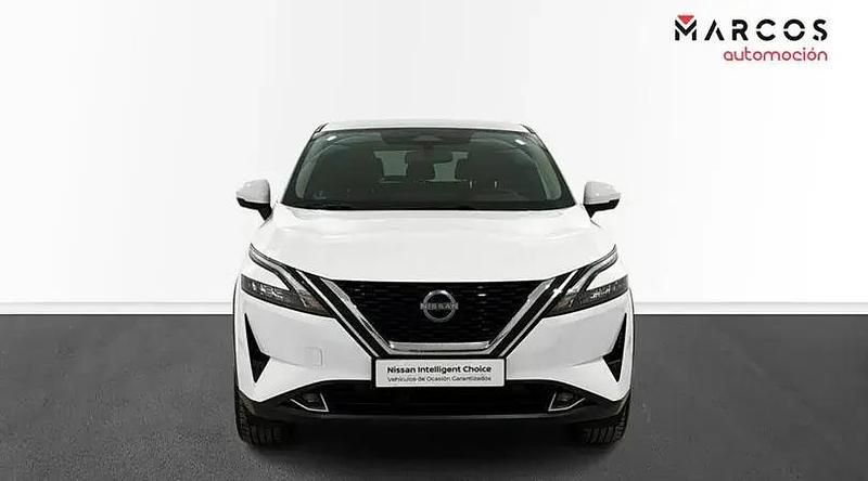 Usado Nissan Qashqai N-Connecta 158 CV (116 kW) 2023 Blanco everest (solido) negro SUV