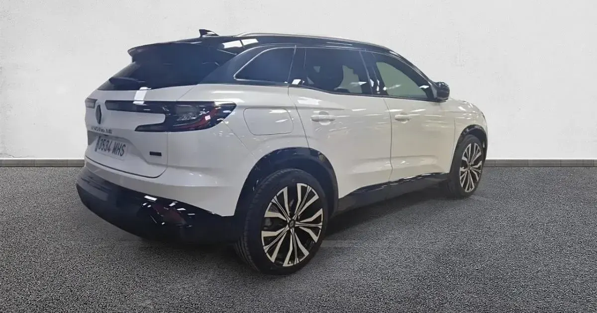 Usado Renault Austral Techno Esprit Alpine 200 CV (147 kW) 2023 SUV
