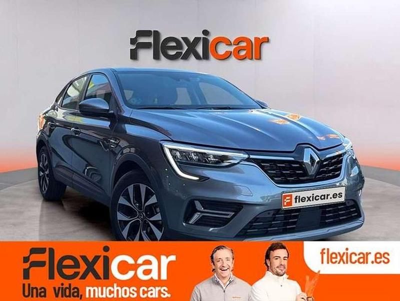Usado Renault Arkana 145 CV (106 kW) 2022 Gris SUV