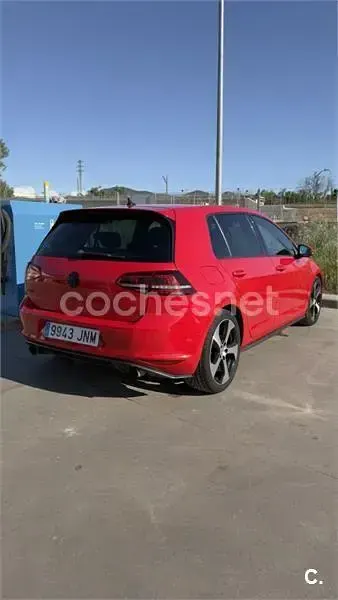 Usado VW Golf VII GTI 220 HP (161 kW) 2016 Vermelho Sedan