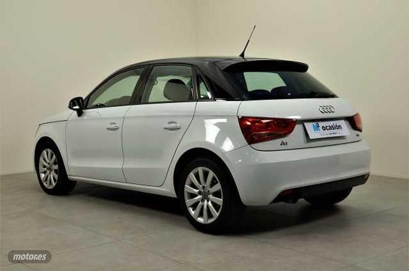 Usado Audi A1 Sportback Ambition 105 CV (77 kW) 2014 Blanco Utilitario