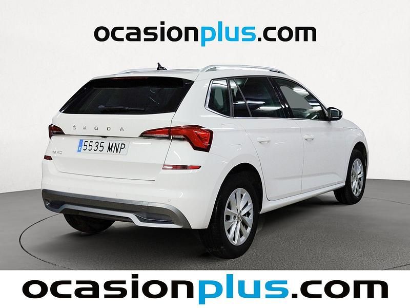 Usado Skoda Kamiq Ambition 110 CV (80 kW) 2024 Blanco SUV