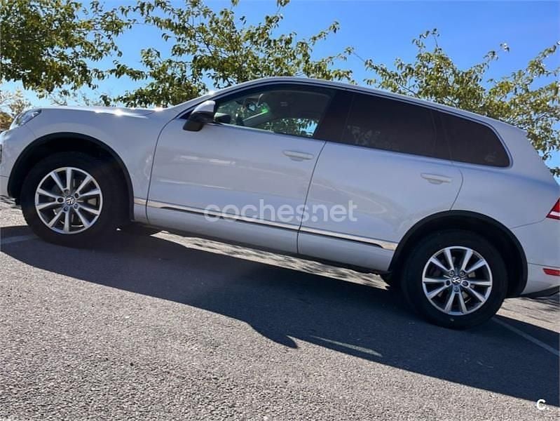 Usado VW Touareg 245 CV (180 kW) 2012 Blanco SUV