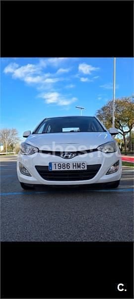 Blanco Usado 2012 Hyundai i20 Berlina | 5500 € (Buen precio) - Imagen 1/4