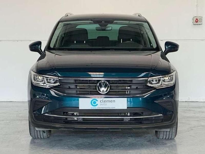 Usado VW Tiguan Life 150 CV (110 kW) 2021 Azul SUV