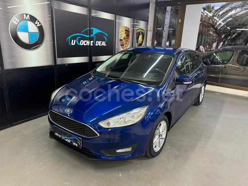 Azul Usado 2016 Ford Focus Trend Berlina | 9900 € (Buen precio) - Imagen 1/4