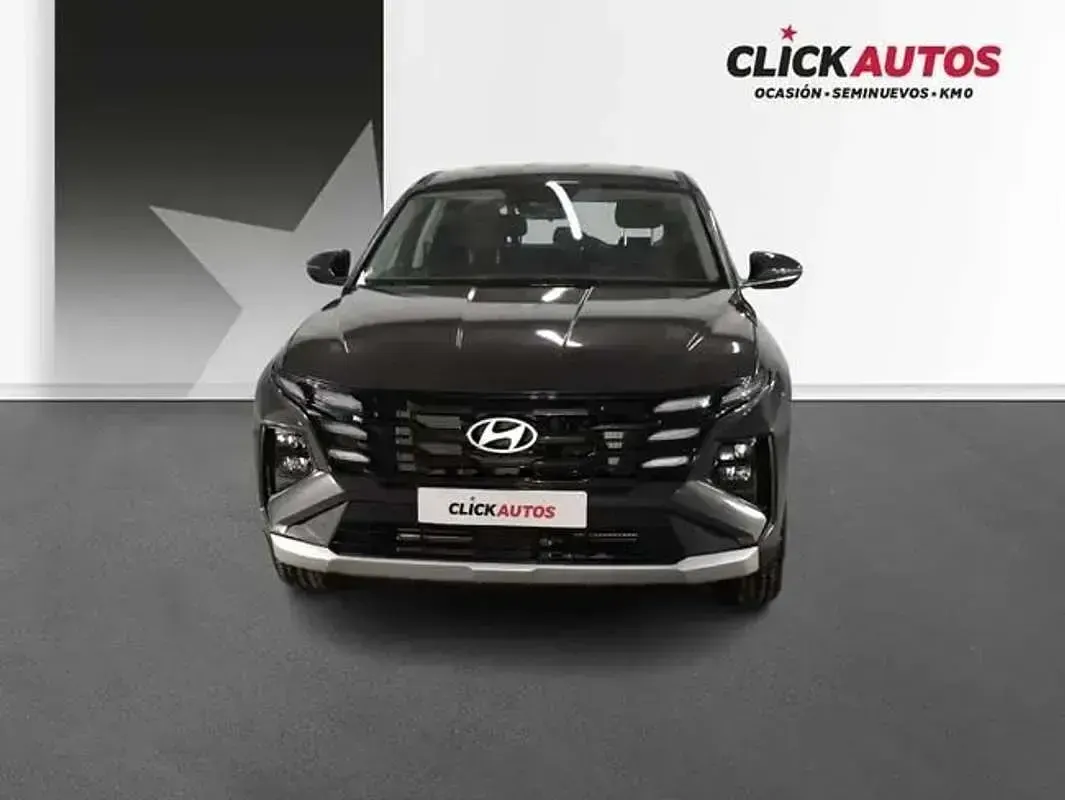 Usado Hyundai Tucson 215 CV (158 kW) 2025 Gris SUV