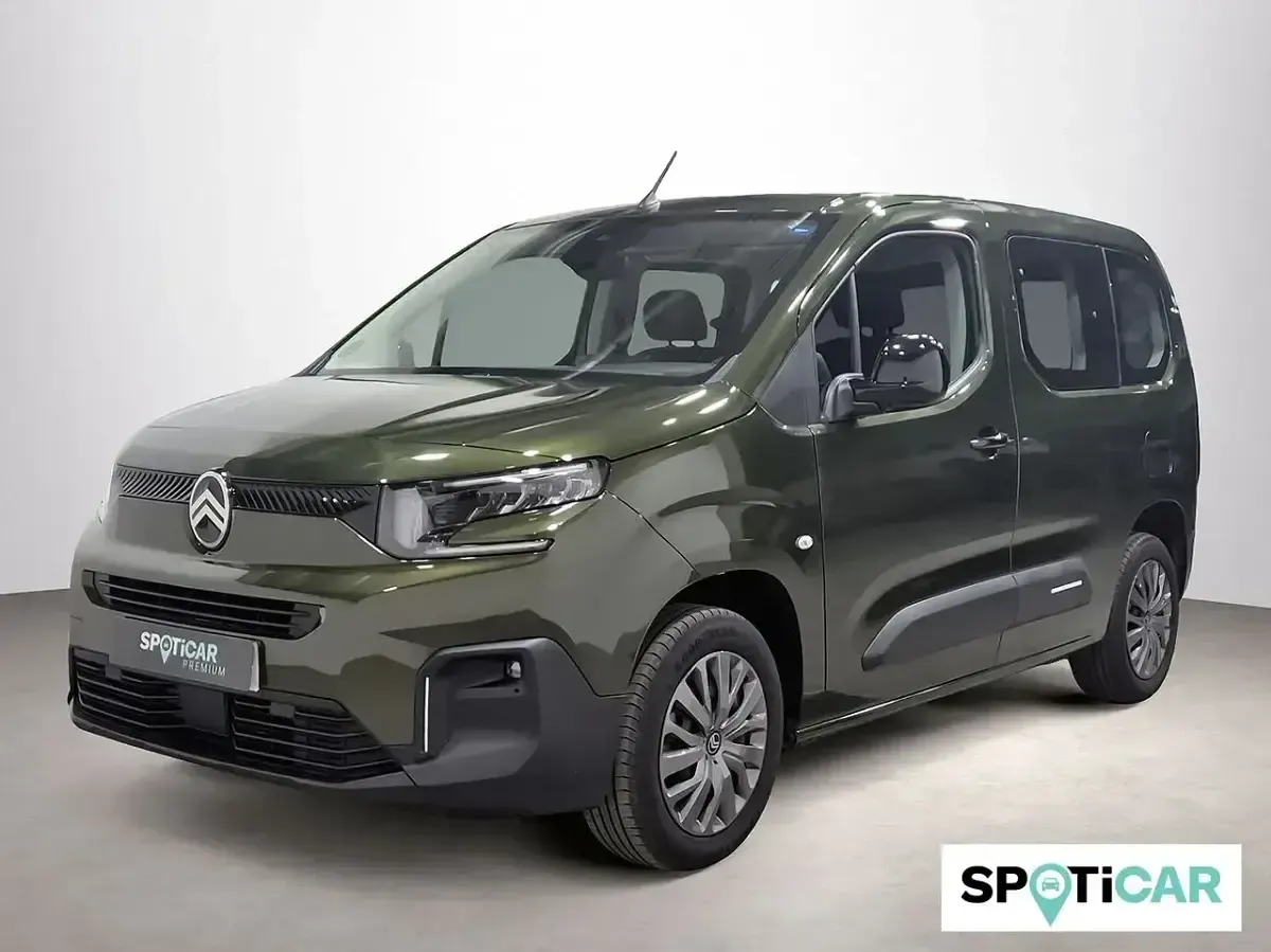 Usado Citroën Berlingo 102 CV (75 kW) 2025 Verde Monovolumen