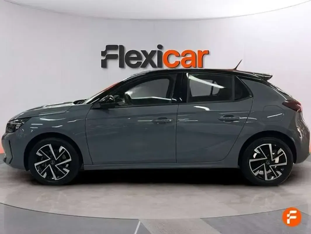 Usado Opel Corsa 101 CV (74 kW) 2024 Gris Utilitario