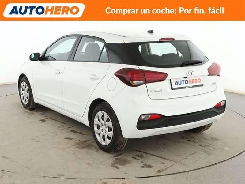 Usado Hyundai i20 84 CV (61 kW) 2020 Blanco Utilitario