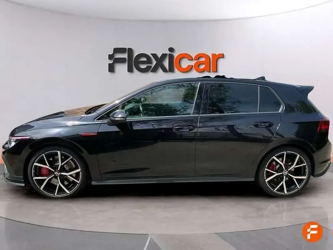 Usado VW Golf VII GTI 301 CV (221 kW) 2021 Negro Utilitario