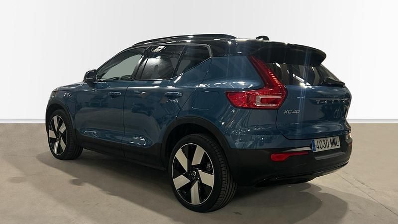 Usado Volvo XC40 Ultimate 300 kW (408 CV) 2023 Azul SUV