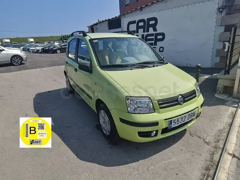 Usado Fiat Panda Dynamic 60 CV (44 kW) 2004 Verde Utilitario