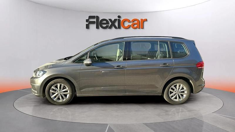Usado VW Touran Edition 116 CV (85 kW) 2018 Gris Monovolumen
