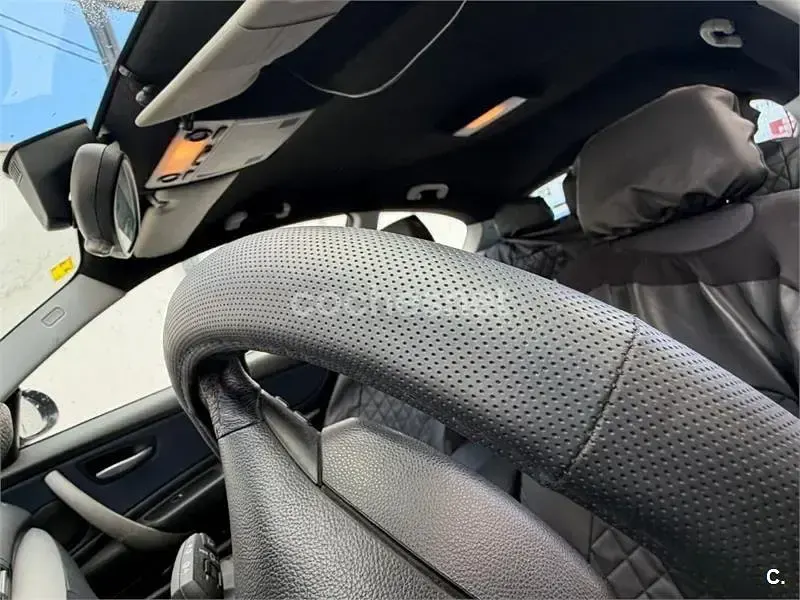 Usado BMW 116 122 CV (89 kW) 2009 Azul Utilitario