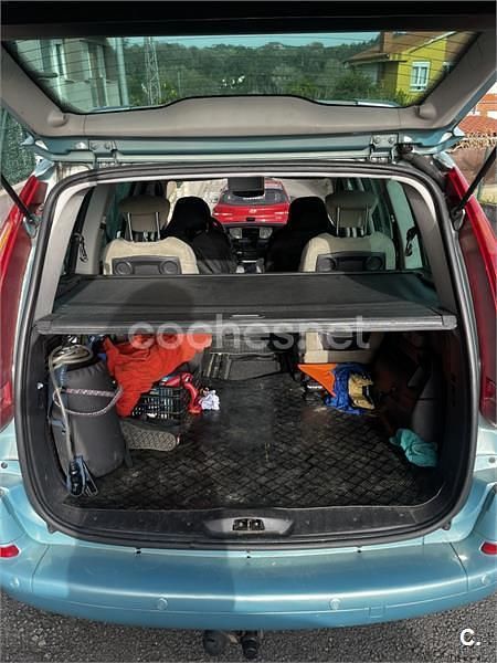 Usado Citroën C8 Exclusive 138 CV (101 kW) 2007 Azul Monovolumen