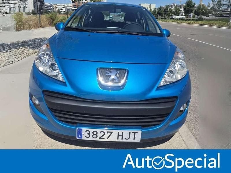 Azul Usado 2012 Peugeot 207 Active Utilitario | 5490 € (Precio justo) - Imagen 1/2