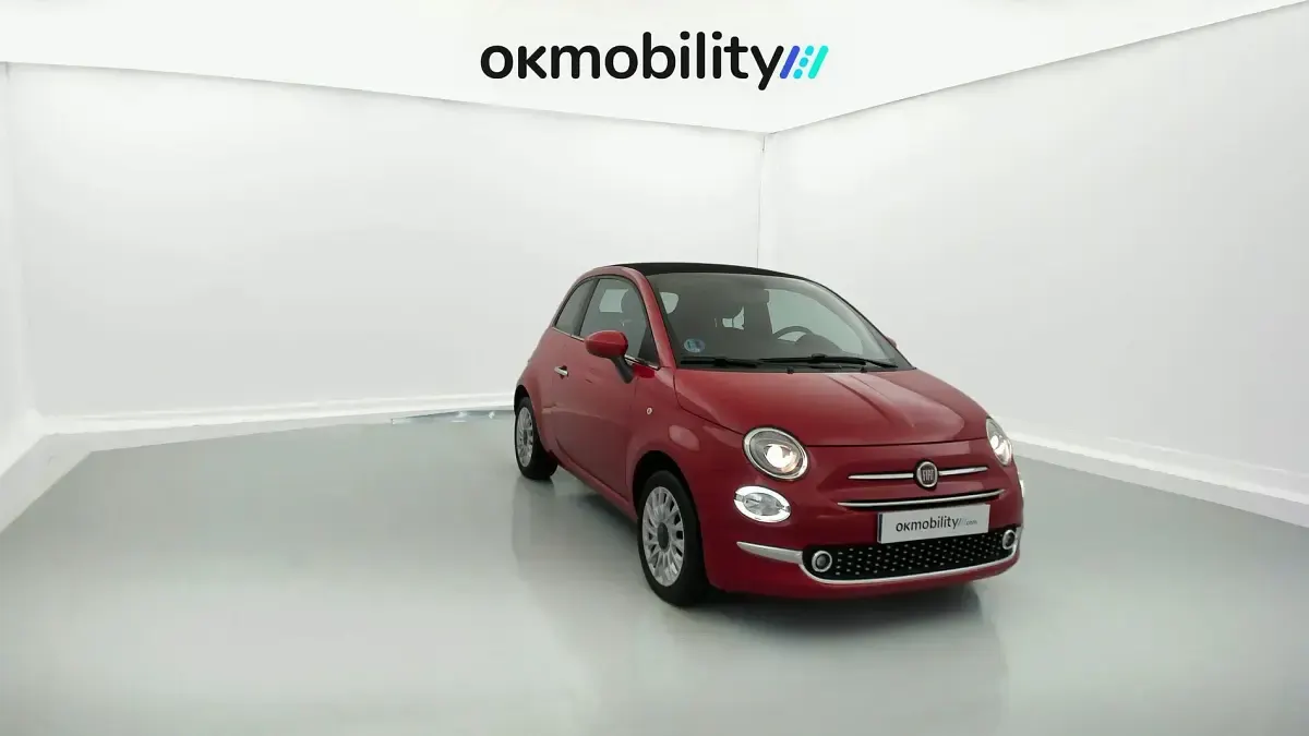 Usado Fiat 500C Dolcevita 70 CV (51 kW) 2024 Rojo passione Descapotable