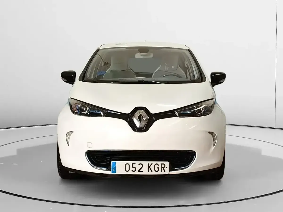 Usado Renault Zoe Life 64 kW (88 CV) 2014 Blanco Utilitario