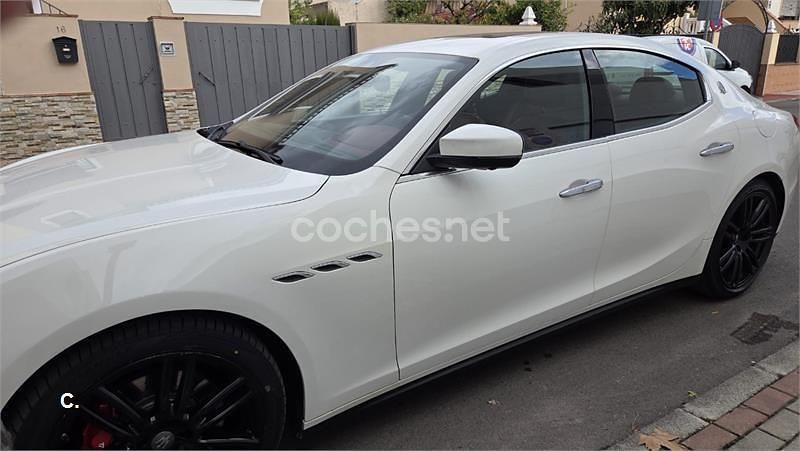 Usado Maserati Ghibli 410 CV (301 kW) 2017 Blanco Berlina