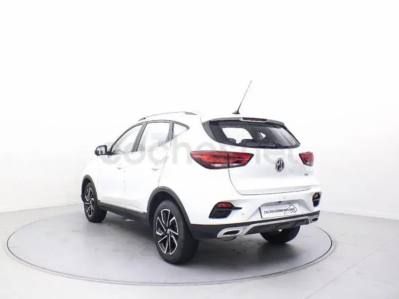Usado MG ZS Luxury 106 CV (77 kW) 2025 Blanco SUV