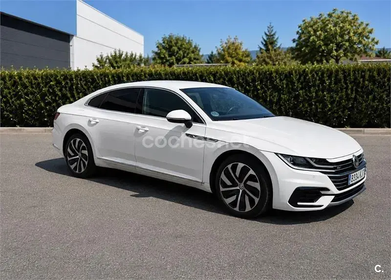 Usado VW Arteon R-line 239 CV (175 kW) 2018 Blanco Utilitario