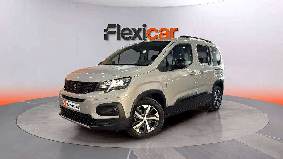 Usado Peugeot Rifter GT 131 CV (96 kW) 2021 Beige Monovolumen