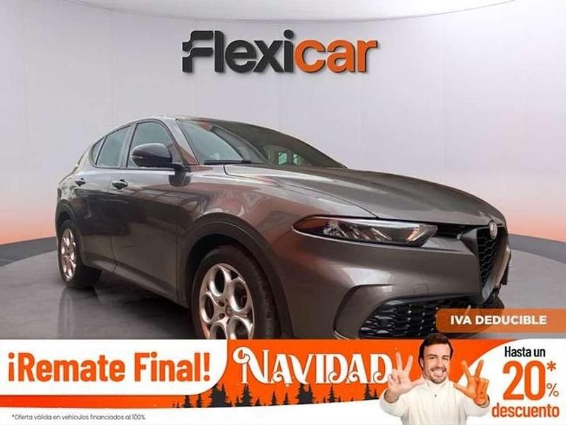 Gris Usado 2023 Alfa Romeo Tonale Sprint SUV | 21.790 € (Precio justo) - Imagen 1/4