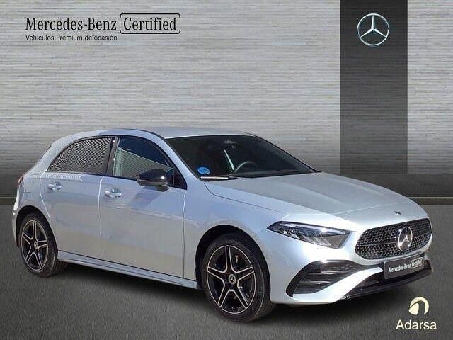 Usado Mercedes A250 218 CV (160 kW) 2025 Plata hightech Berlina