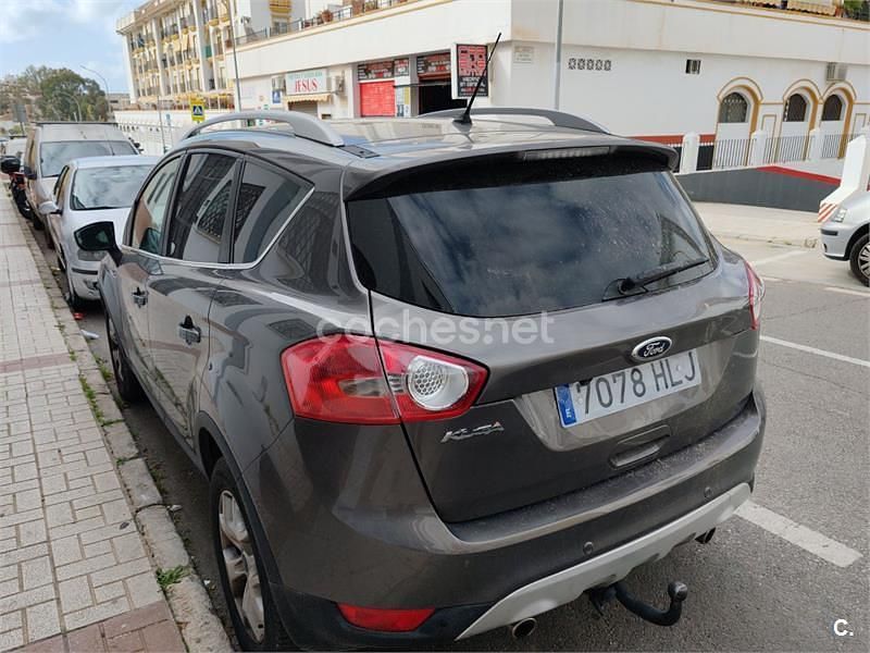Usado Ford Kuga Trend 140 CV (102 kW) 2012 Gris / plata SUV