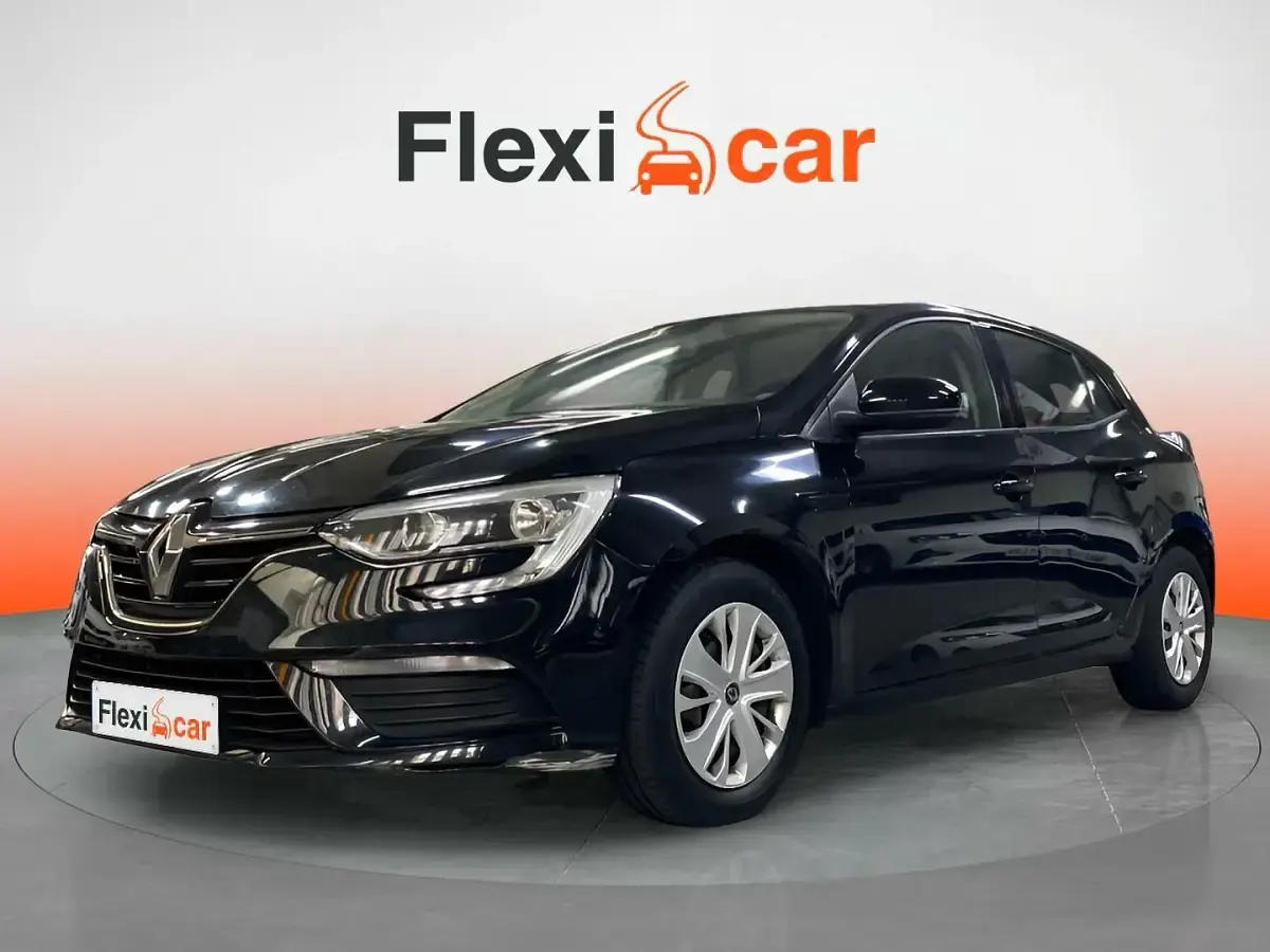 Usado Renault Mégane Intens 101 CV (74 kW) 2016 Negro Berlina
