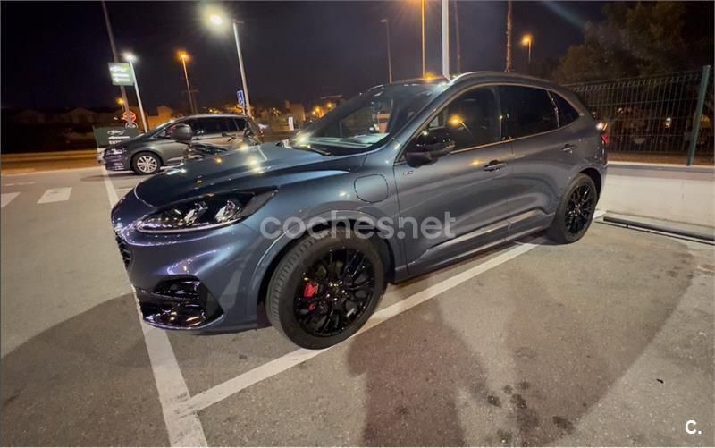 Azul Usado 2023 Ford Kuga ST-Line X SUV | 28.000 € (Precio justo) - Imagen 1/1