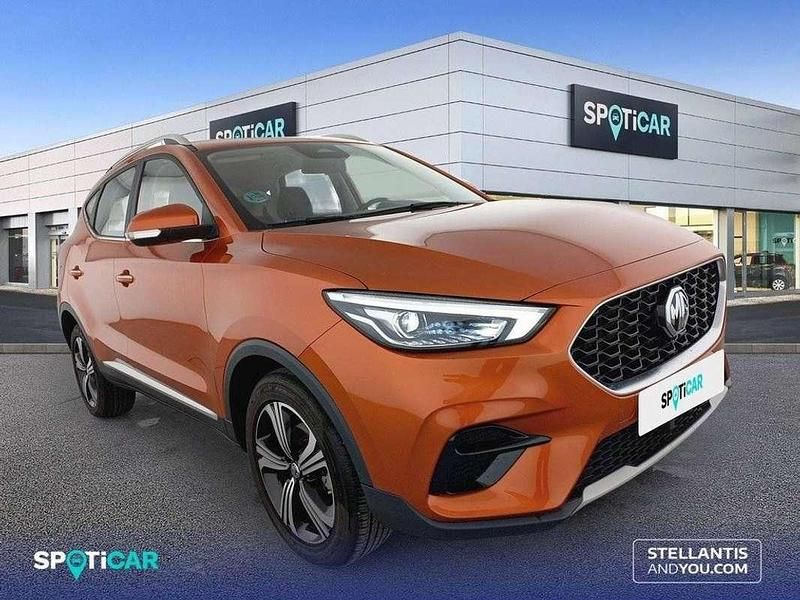 Usado MG ZS Comfort 107 CV (78 kW) 2025 Naranja SUV