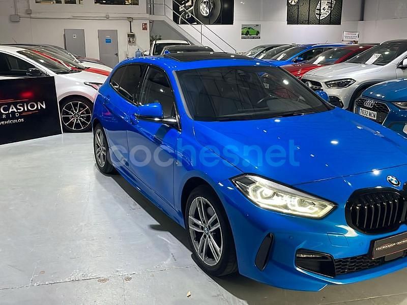 Azul Usado 2023 BMW 118 M Sport Utilitario | 23.490 € (Un poco caro) - Imagen 1/4