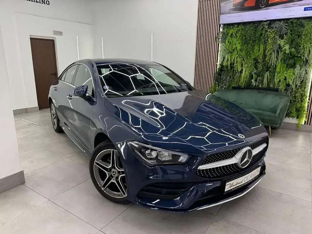 Usado Mercedes CLA250e 218 CV (160 kW) 2022 Azul Coupe