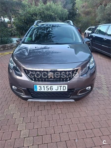 Usado Peugeot 2008 Allure 110 CV (80 kW) 2016 Gris / plata SUV
