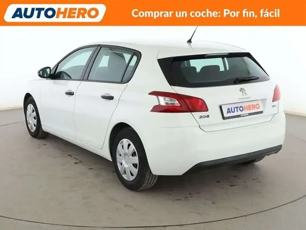 Usado Peugeot 308 Access 82 CV (60 kW) 2016 Blanco Utilitario